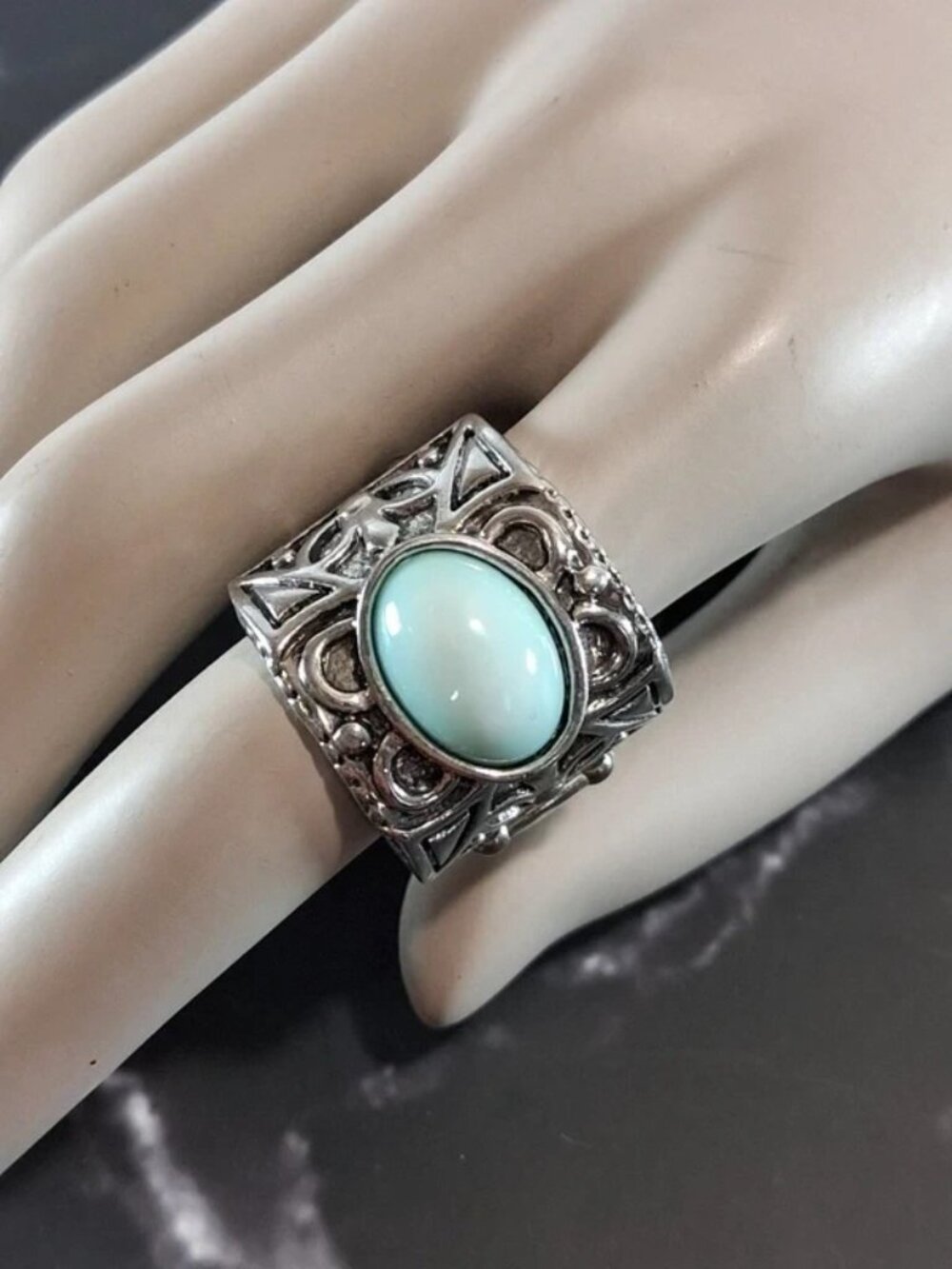 Blue Bead Stretchy Ring with Thick Silver Tone Frame